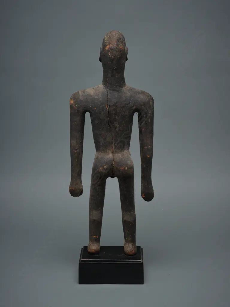 Ghana Dagari wooden male figure, Image 1++